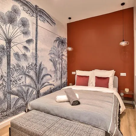 Lägenhet New ! Charming 1br In 15 *